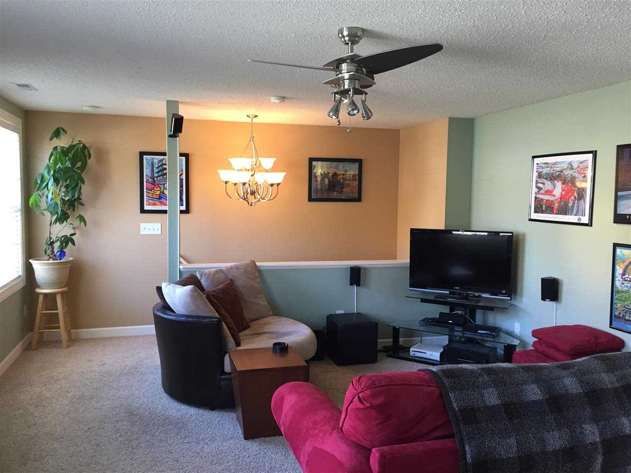 1429 W Glasgow Ct, Bloomington, IN 47403 photo 9