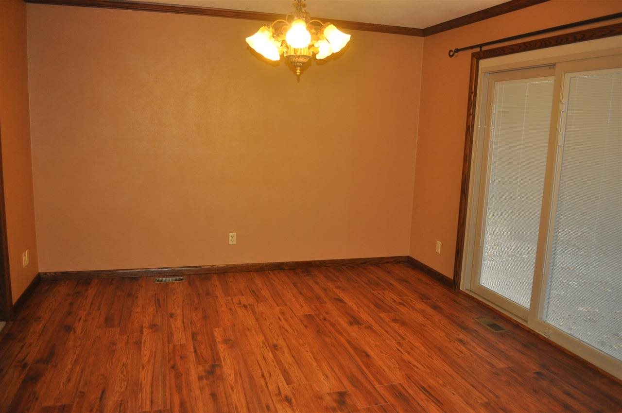 632 E 20th St, Ferdinand, IN 47532 photo 6