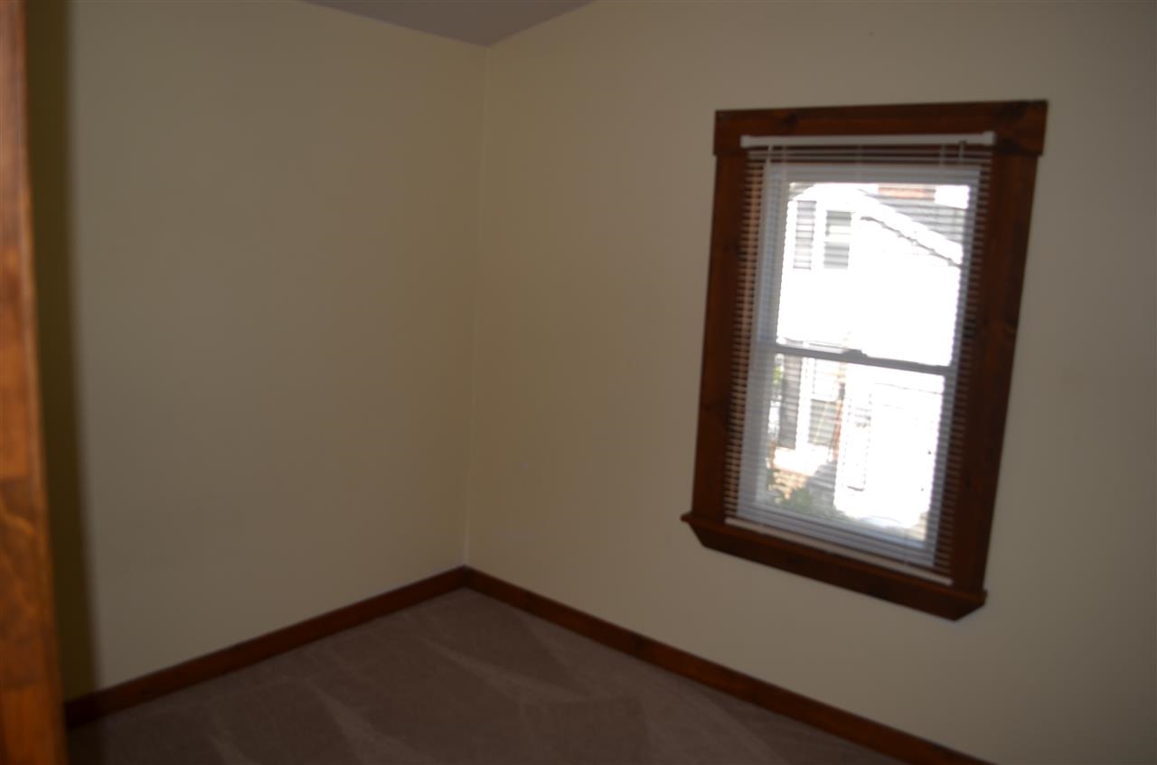 221 Middle St, Newburgh, IN 47630 photo 14