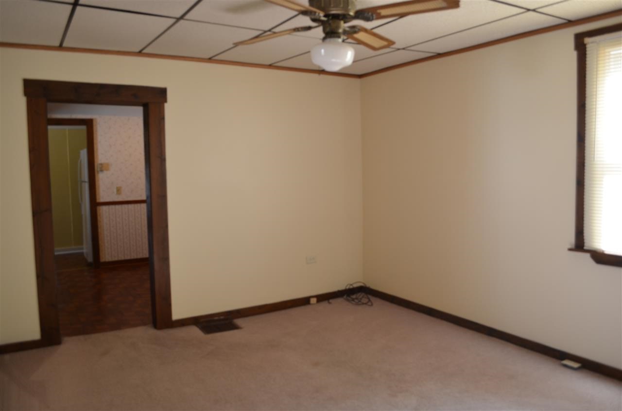 221 Middle St, Newburgh, IN 47630 photo 8
