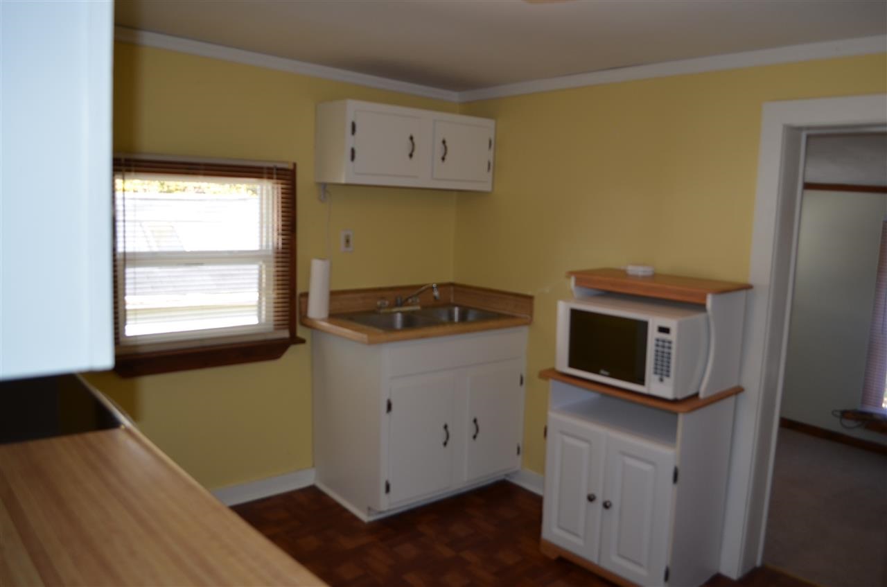 221 Middle St, Newburgh, IN 47630 photo 3