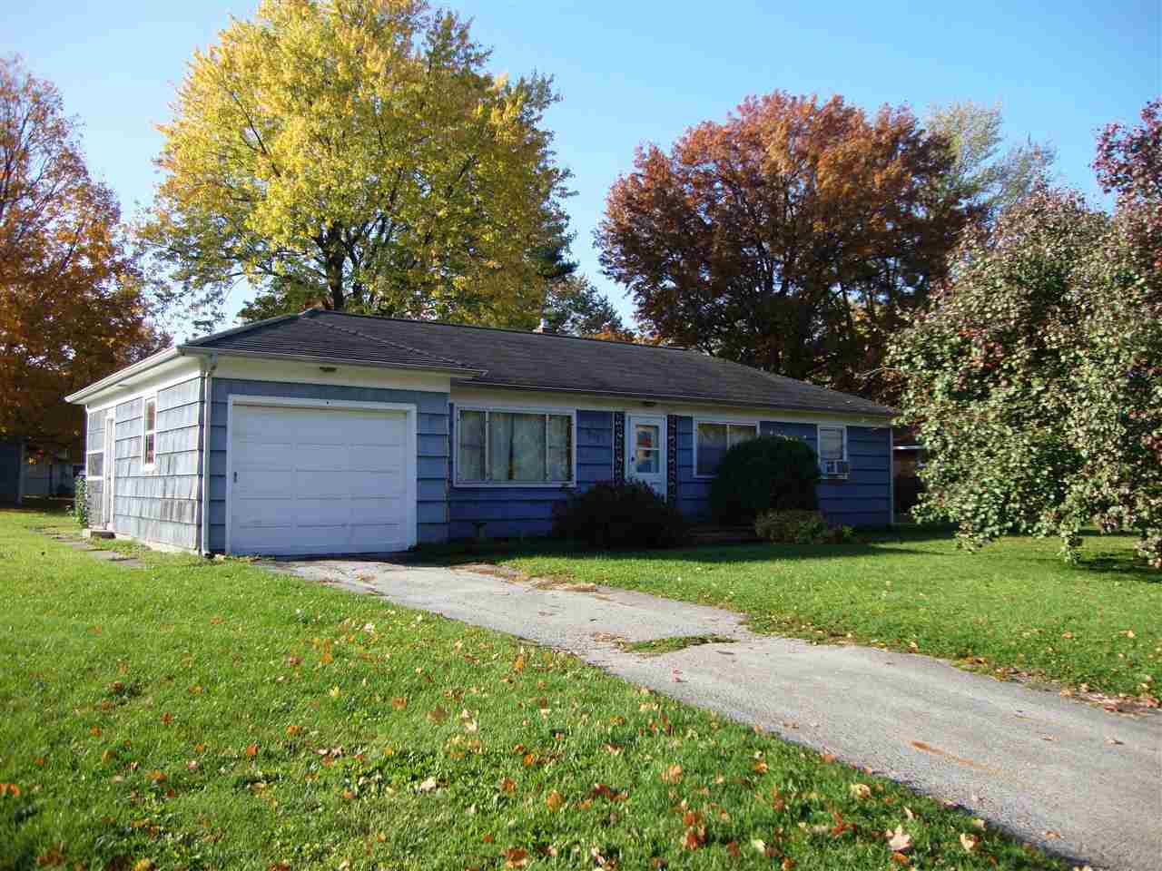 923 Windsor Dr, West Lafayette, IN 47906 photo 2