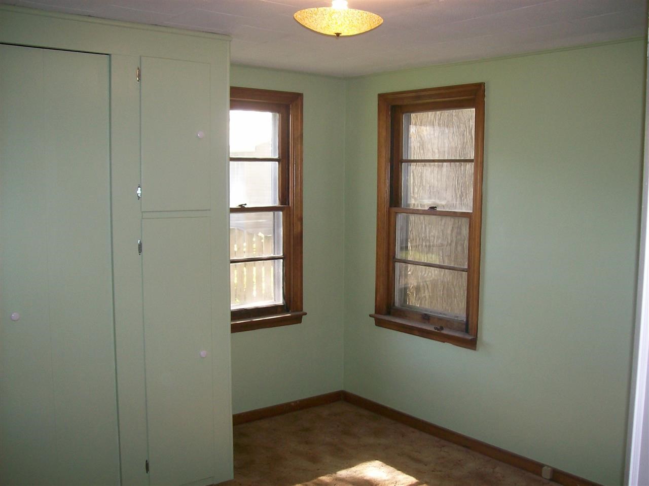 409 Roosevelt St, Flora, IN 46929 photo 9