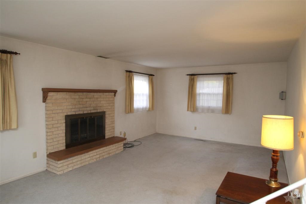 8243 Sunny Ln, Fort Wayne, IN 46835 photo 16