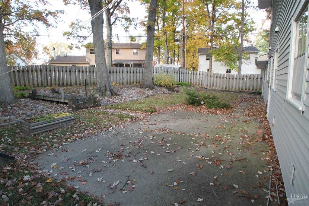 8243 Sunny Ln, Fort Wayne, IN 46835 photo 8