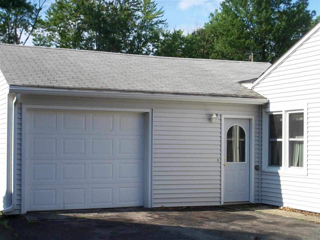 4616 Ridgelane Dr, Fort Wayne, IN 46804 photo 2