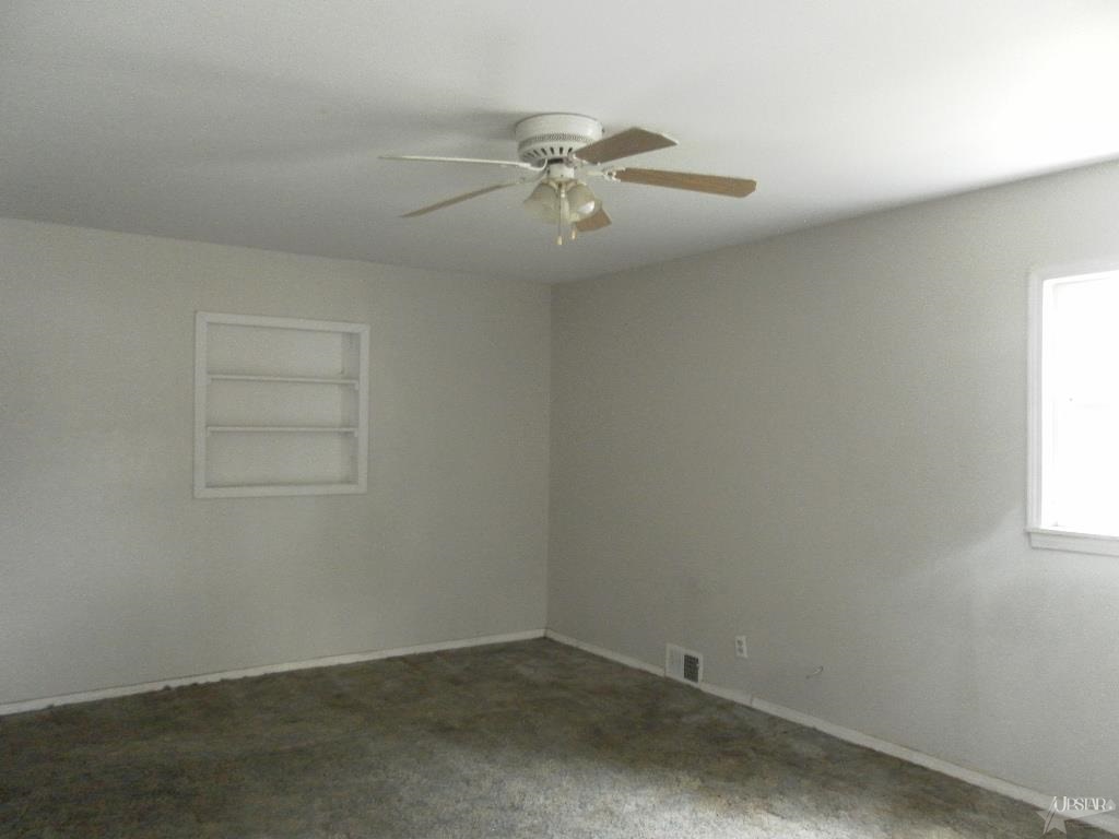 1704 Howell St, Fort Wayne, IN 46808 photo 5