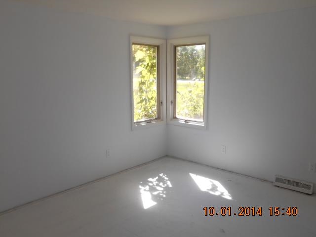 10904 N Syracuse Webster Rd, Syracuse, IN 46567 photo 9