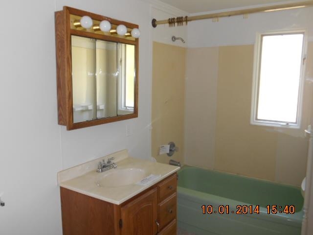 10904 N Syracuse Webster Rd, Syracuse, IN 46567 photo 10