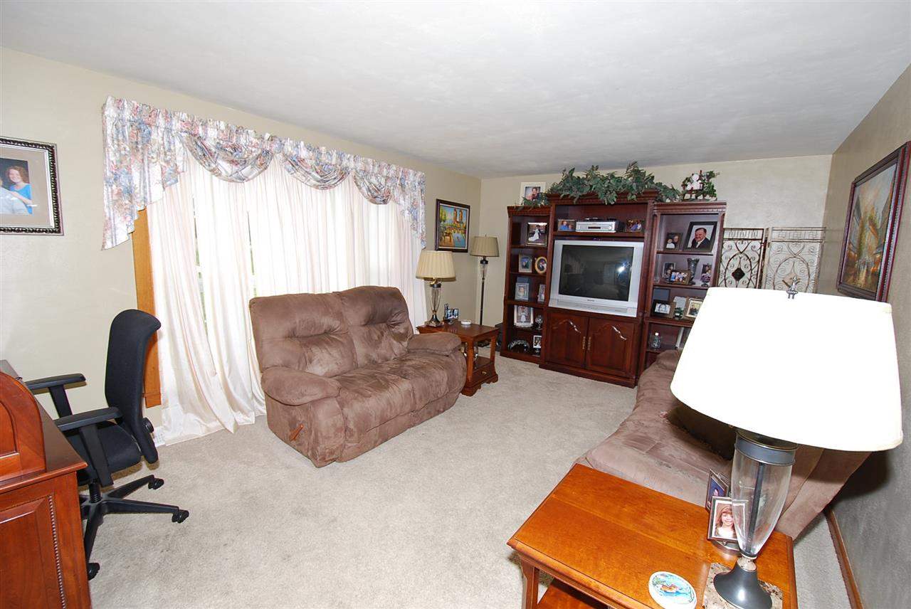 802 E 23rd St, Ferdinand, IN 47532 photo 4