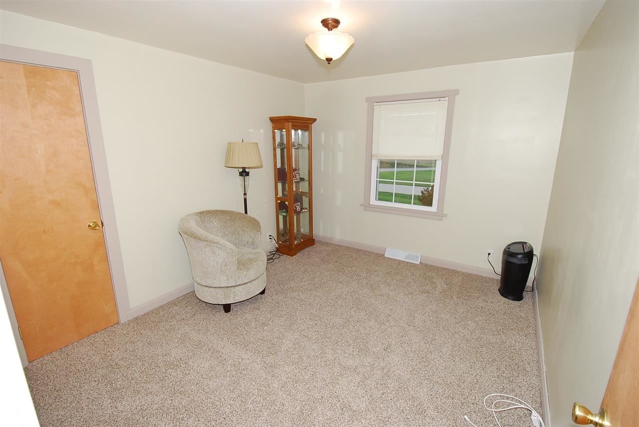 802 E 23rd St, Ferdinand, IN 47532 photo 7