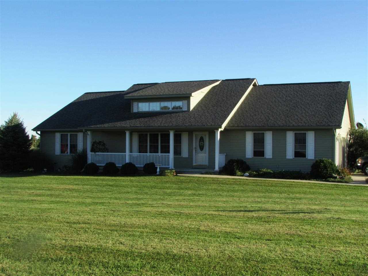 25 Meadowland Dr, Mitchell, IN 47446 photo 1