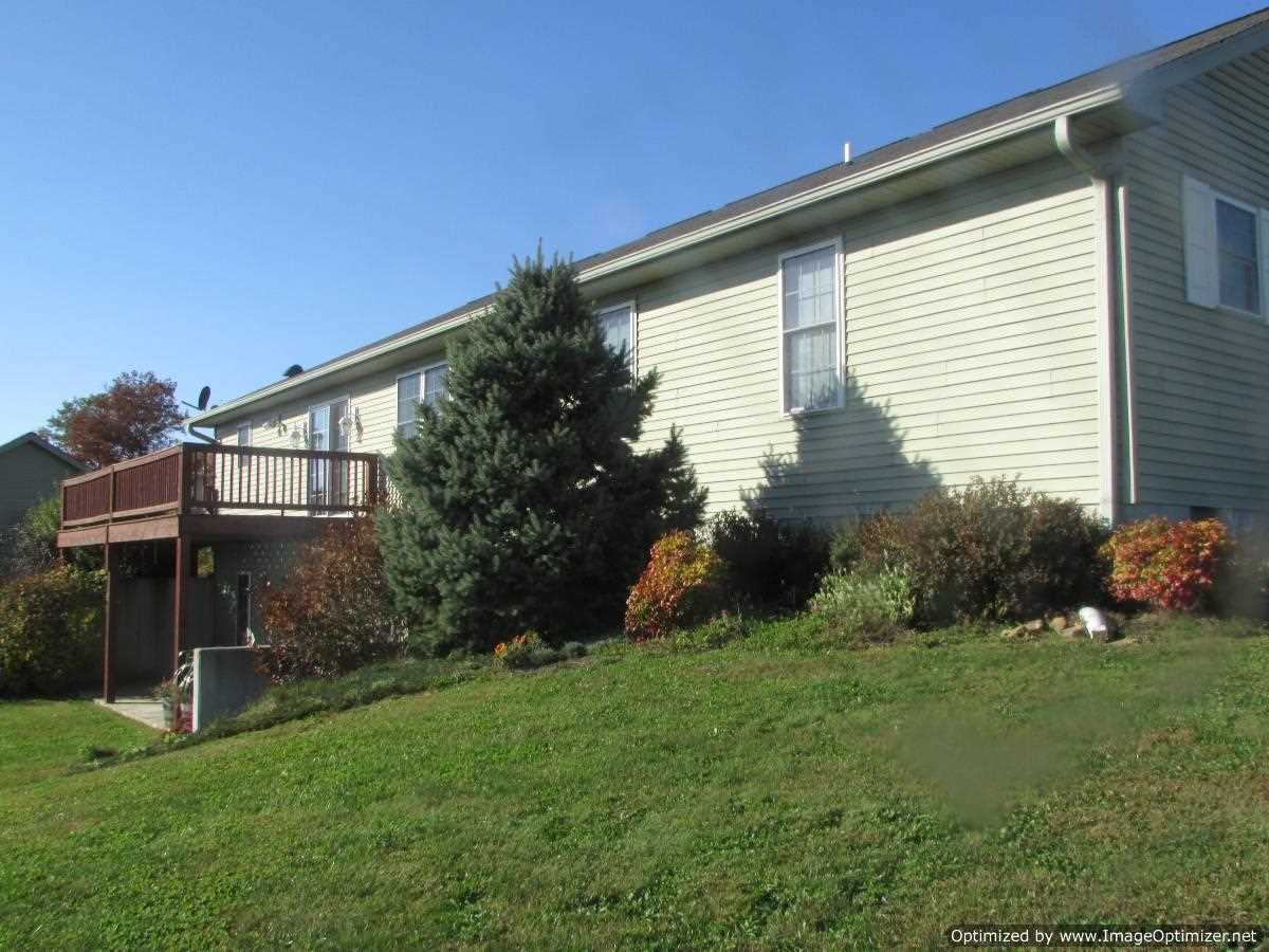 25 Meadowland Dr, Mitchell, IN 47446 photo 8