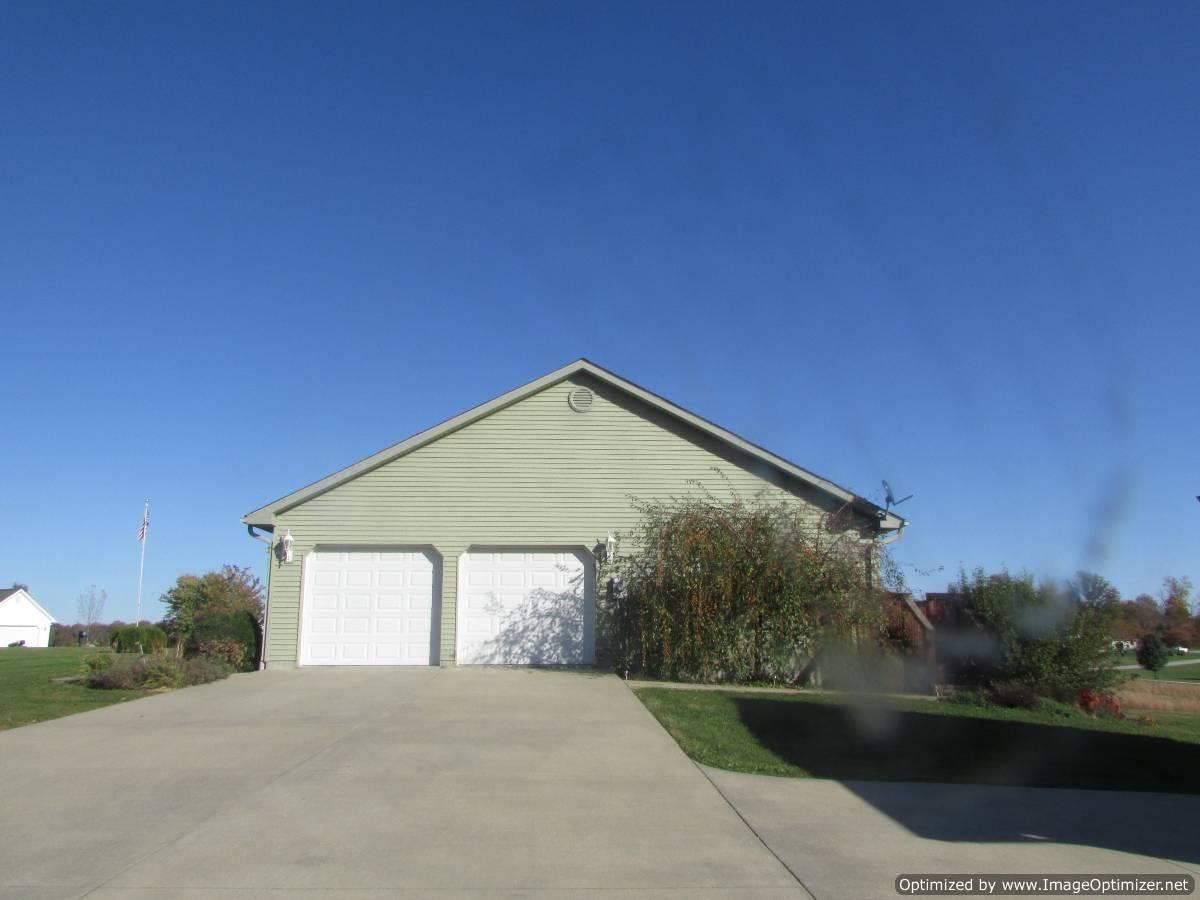 25 Meadowland Dr, Mitchell, IN 47446 photo 5