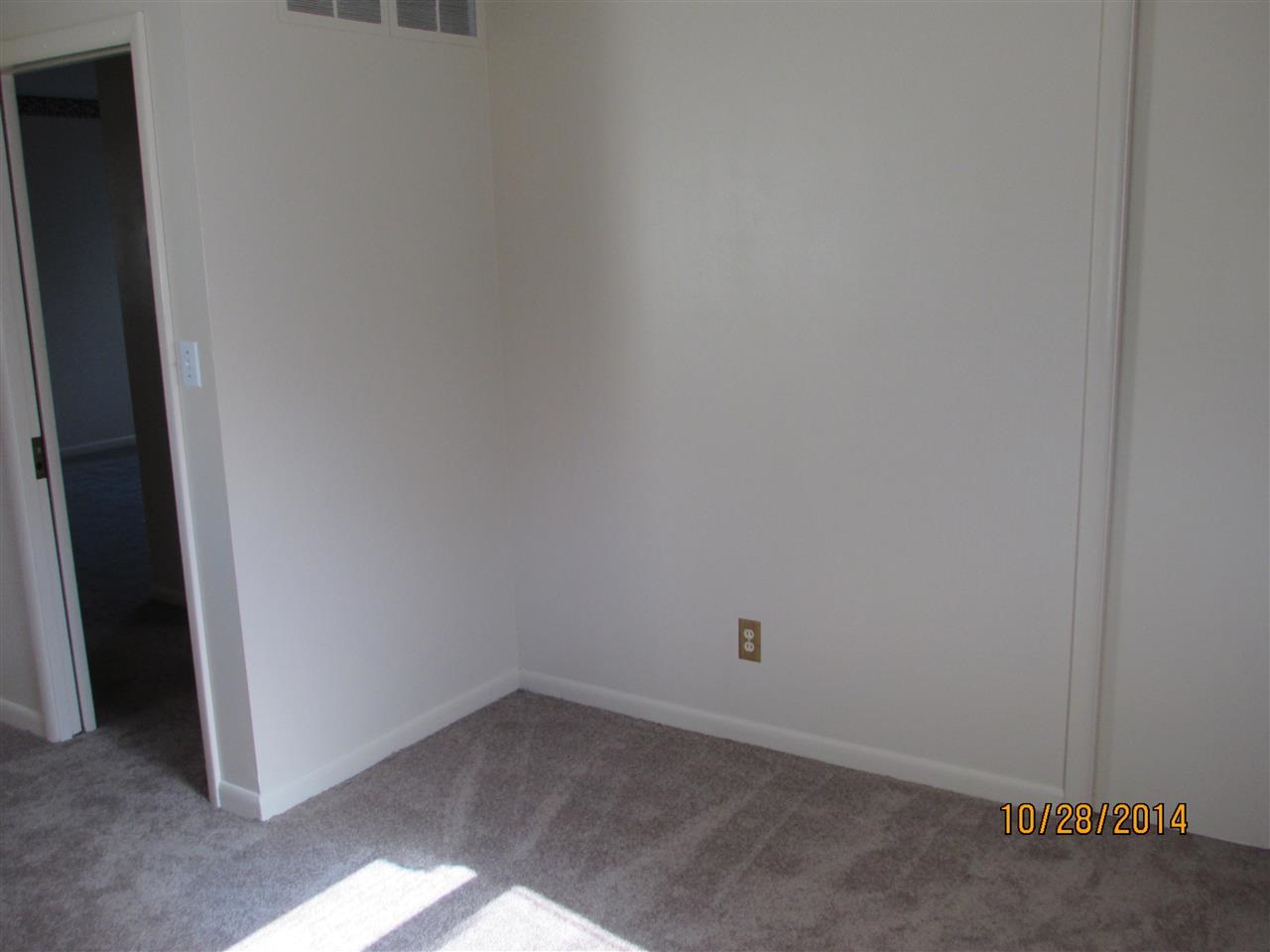 1107 Davis St, Elkhart, IN 46516 photo 13