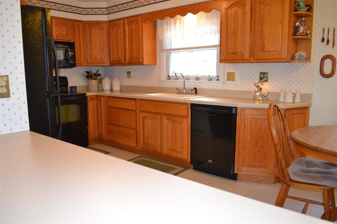 5988 W Hilltop Dr, Frankfort, IN 46041 photo 8