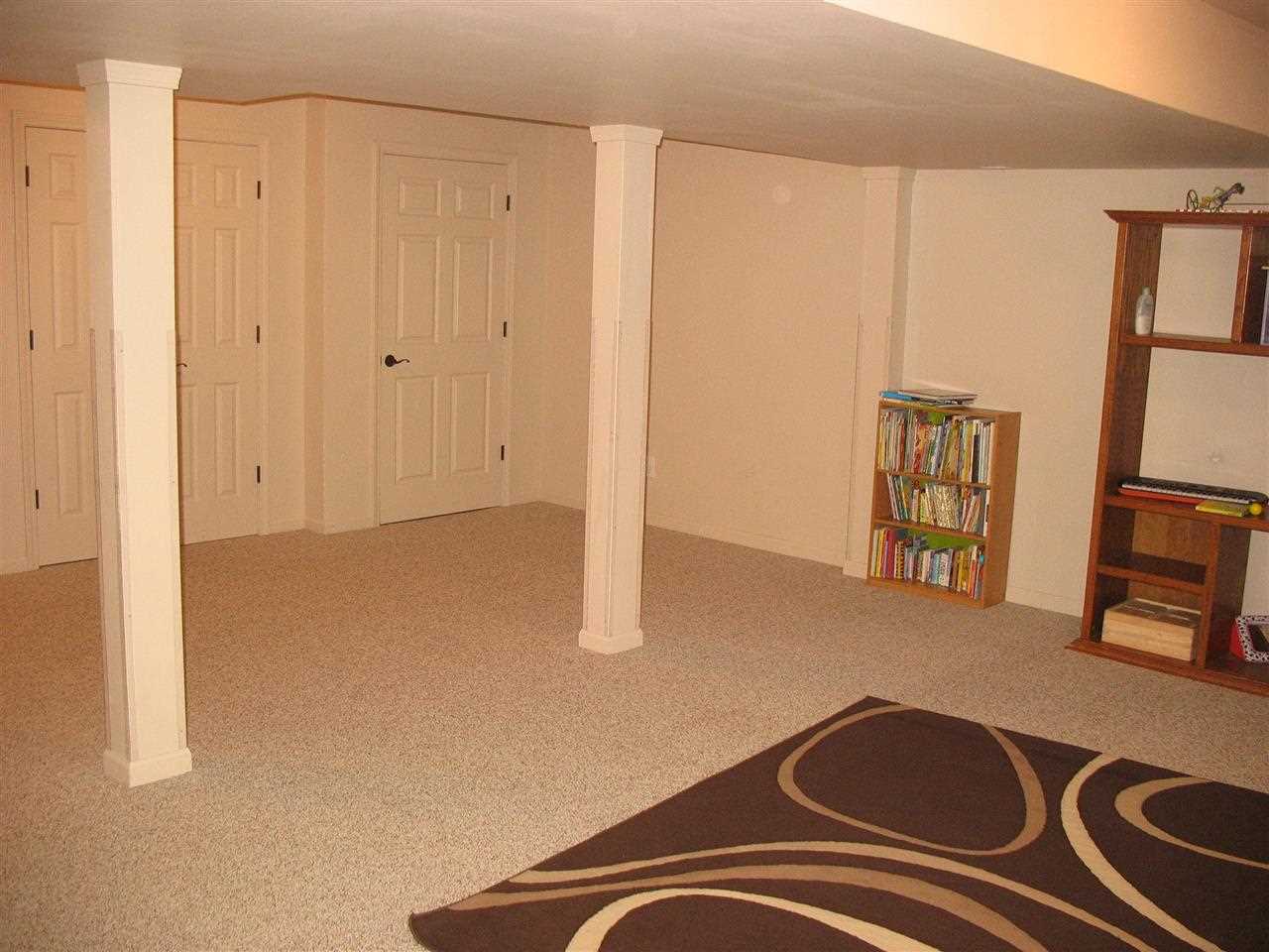 51688 Sandelwood Ct, Granger, IN 46530 photo 17