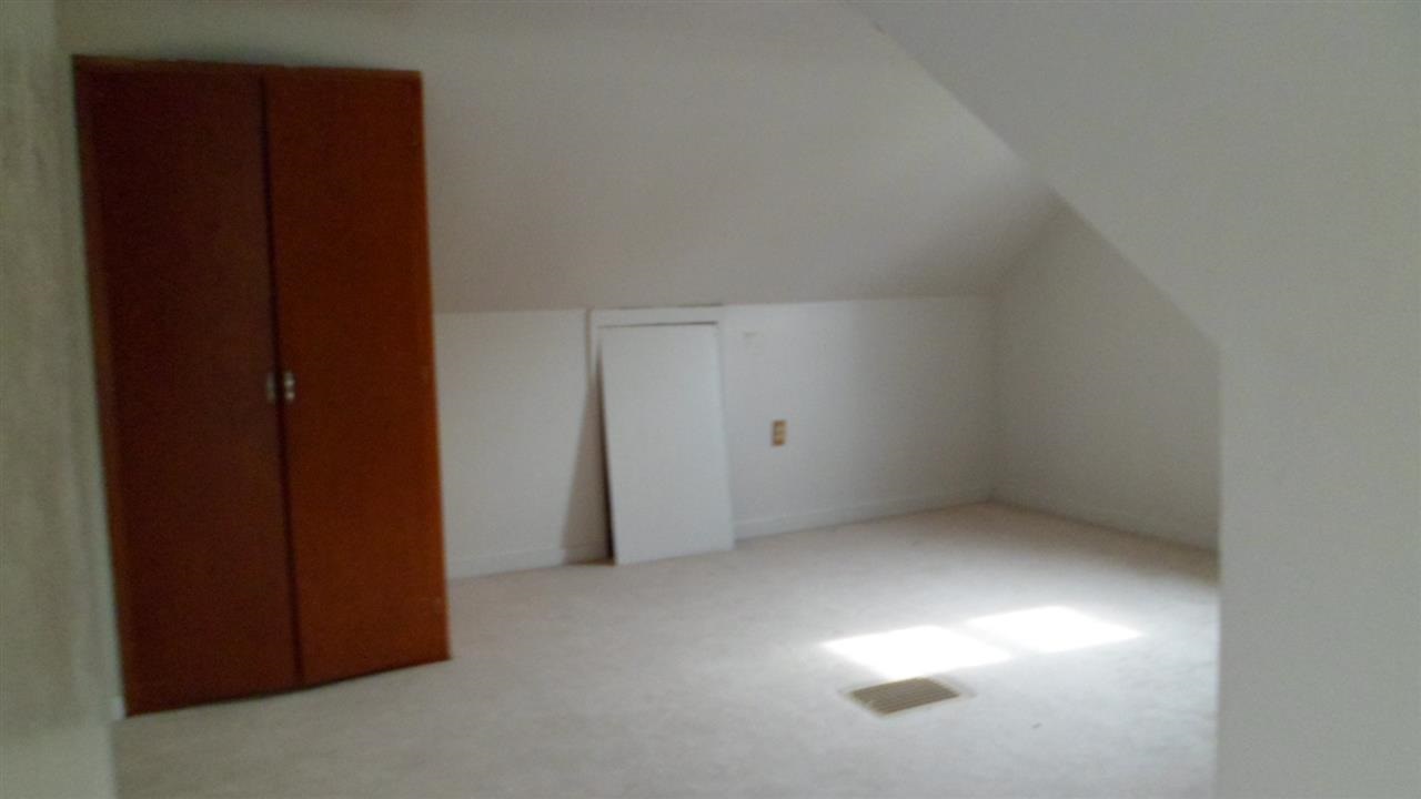 2621 Carew St, Fort Wayne, IN 46805 photo 9