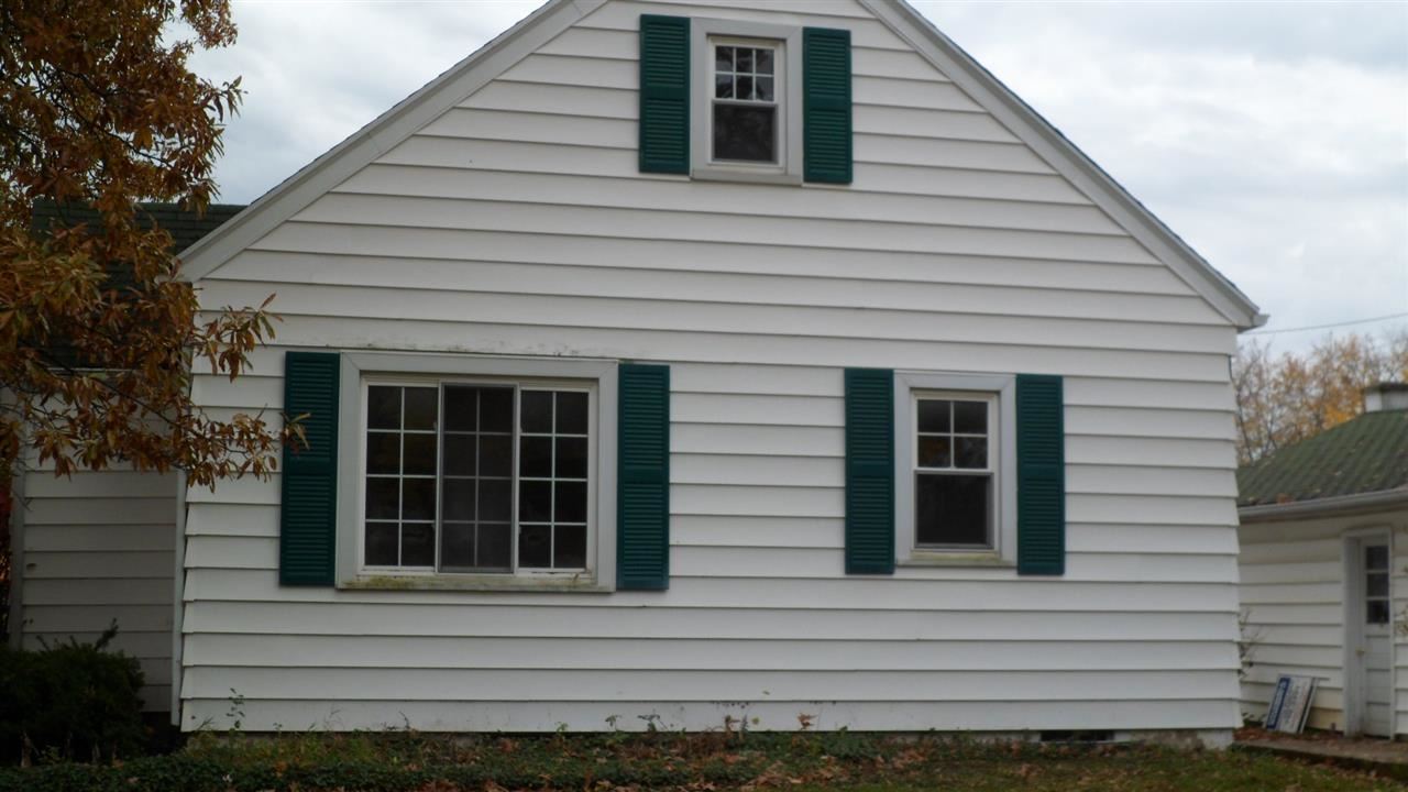 2621 Carew St, Fort Wayne, IN 46805 photo 2