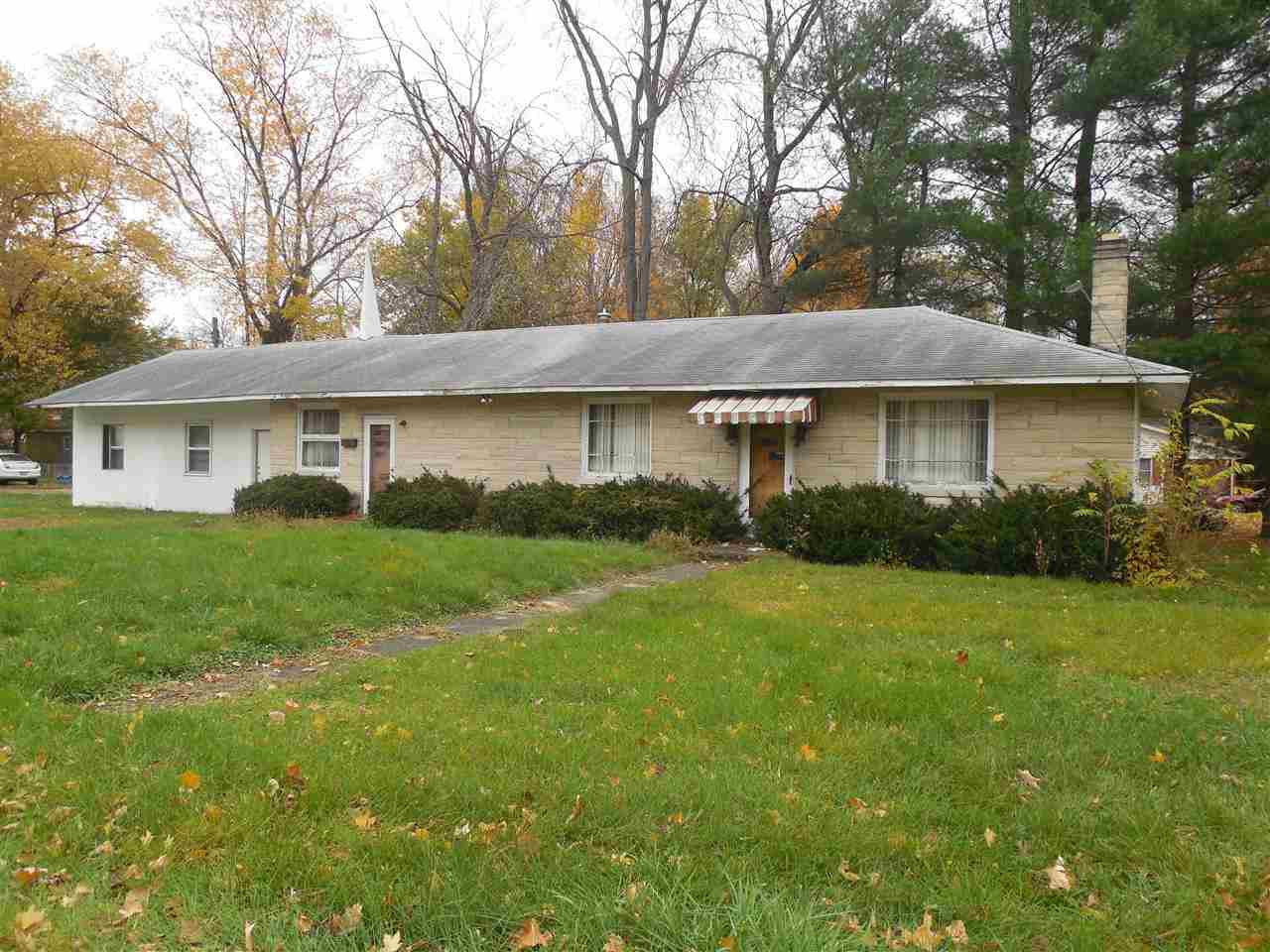 209 S Fifth St, Plymouth, IN 46563 photo 1