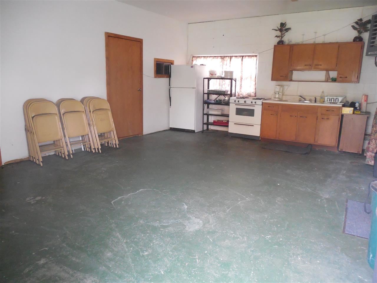 209 S Fifth St, Plymouth, IN 46563 photo 4