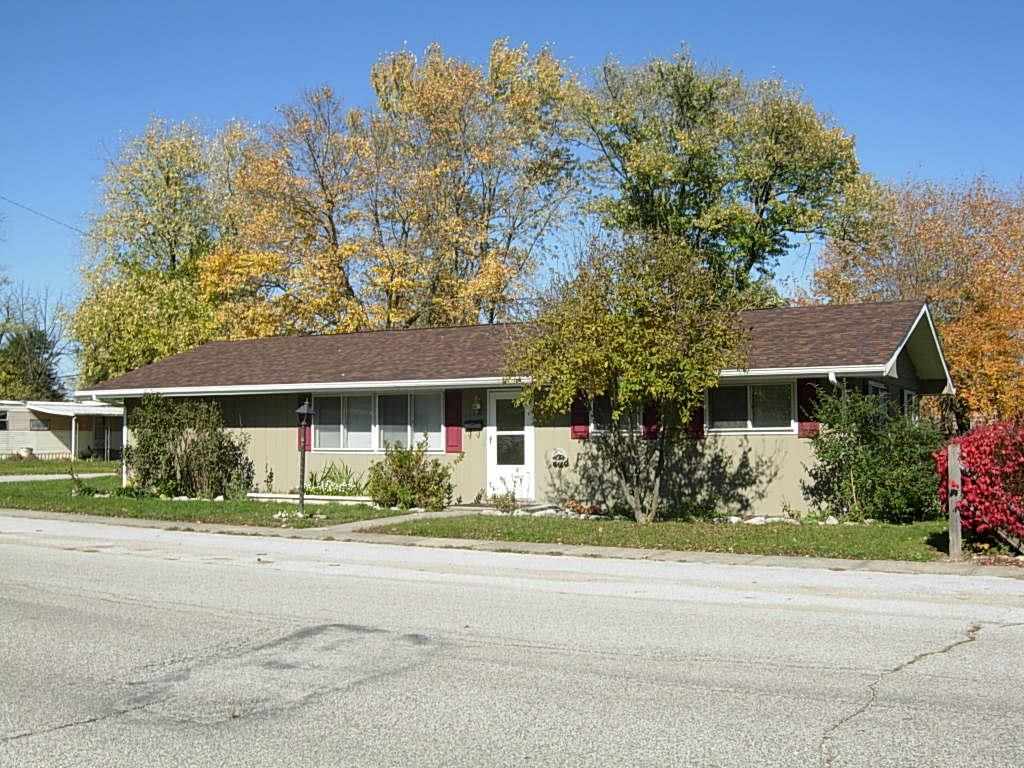 201 E Grissom, Mitchell, IN 47446 photo 1