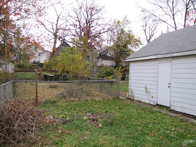 1420 Sinclair St, Fort Wayne, IN 46808 photo 9