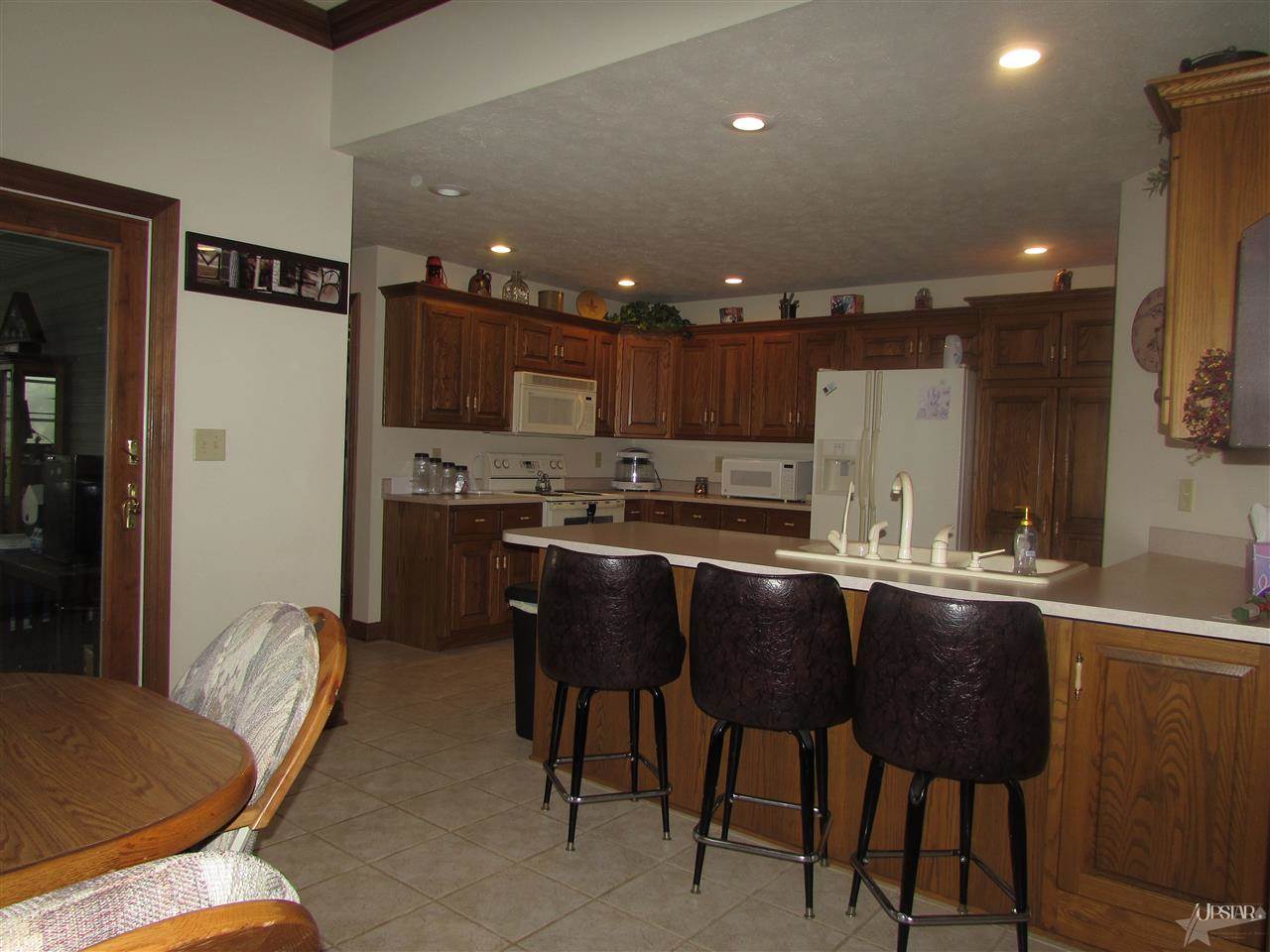 8350 W 250 N, Larwill, IN 46764 photo 5