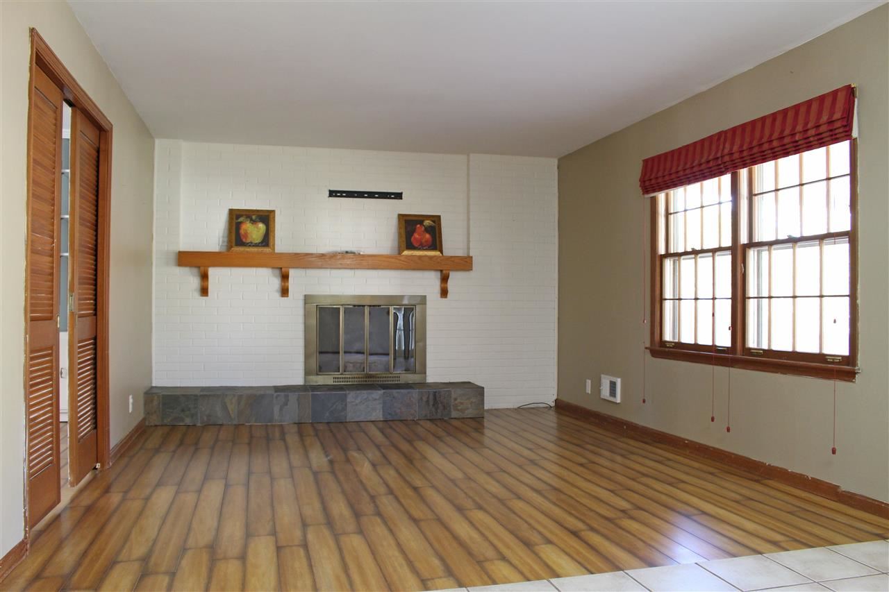 2208 Dusseldorf Dr, Evansville, IN 47711 photo 8
