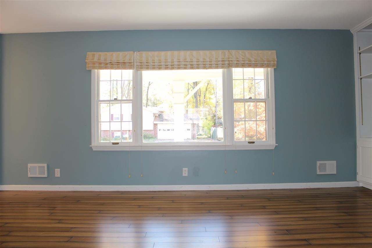 2208 Dusseldorf Dr, Evansville, IN 47711 photo 7