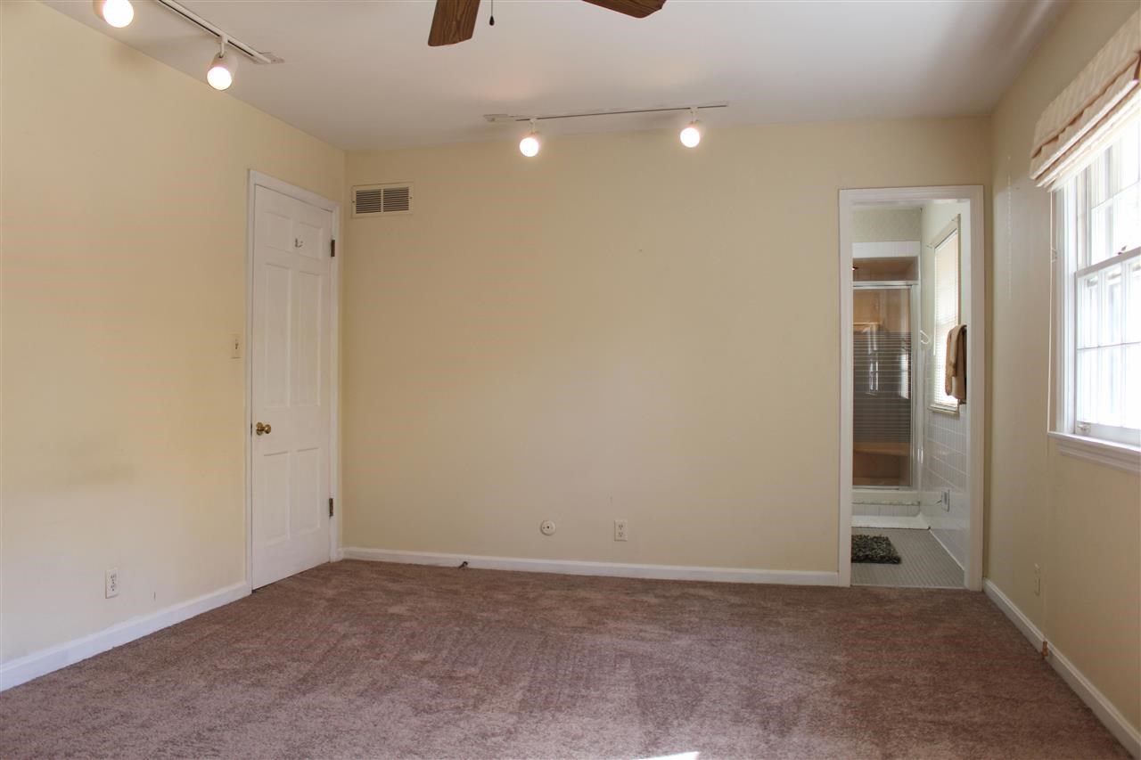 2208 Dusseldorf Dr, Evansville, IN 47711 photo 16
