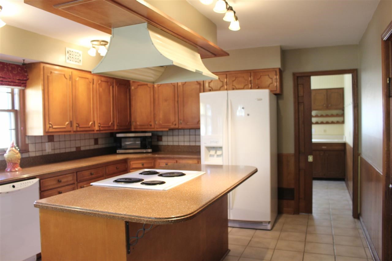 2208 Dusseldorf Dr, Evansville, IN 47711 photo 12