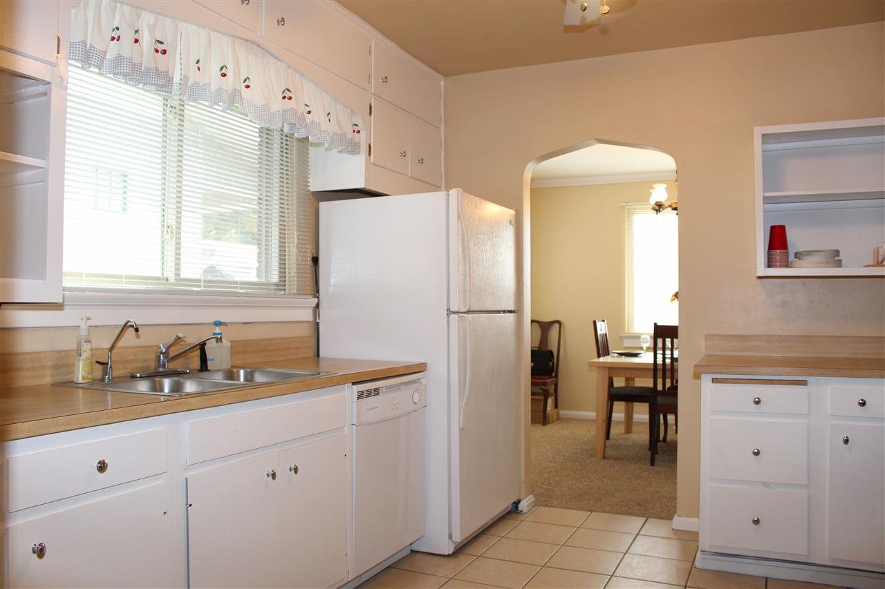 2735 Austin Ave, Evansville, IN 47712 photo 9