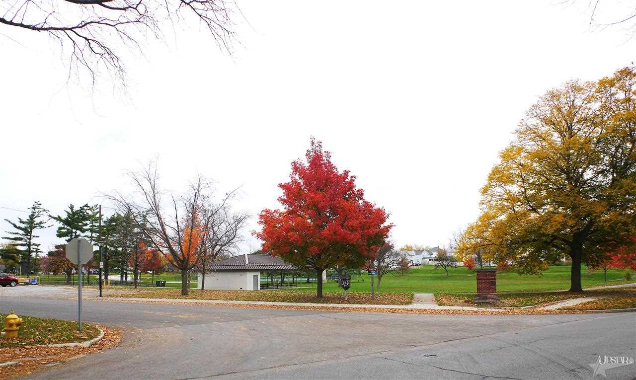 1407 Spring St, Fort Wayne, IN 46808 photo 11