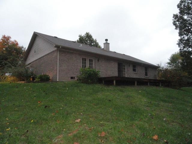 1282 E Abrams Rd, Bloomfield, IN 47424 photo 3