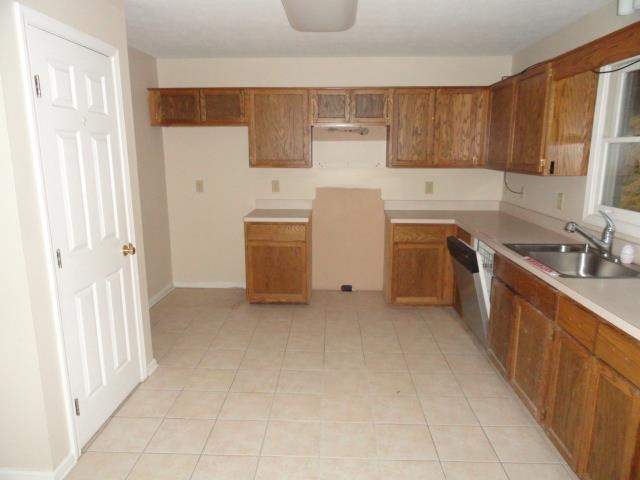 1282 E Abrams Rd, Bloomfield, IN 47424 photo 5