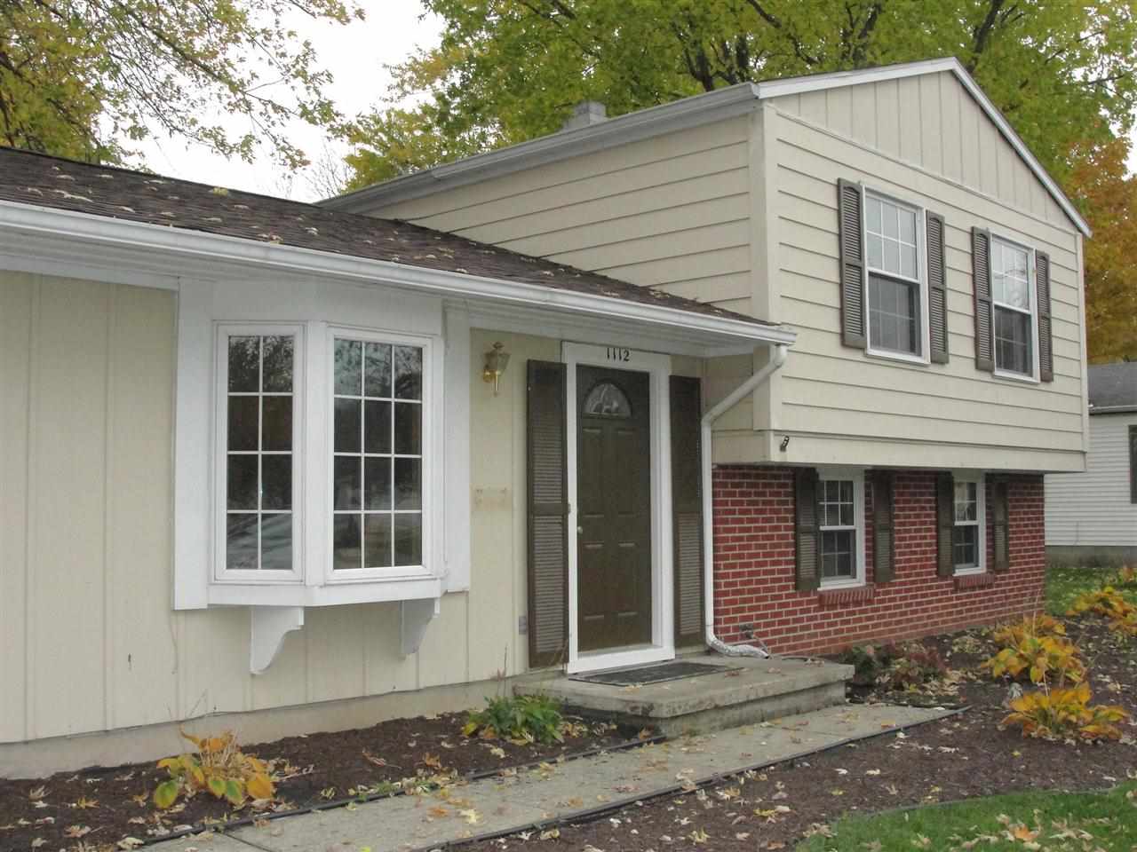 1112 E 3rd St, Fowler, IN 47944 photo 2