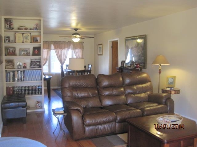 812 Parkway Dr, Logansport, IN 46947 photo 3
