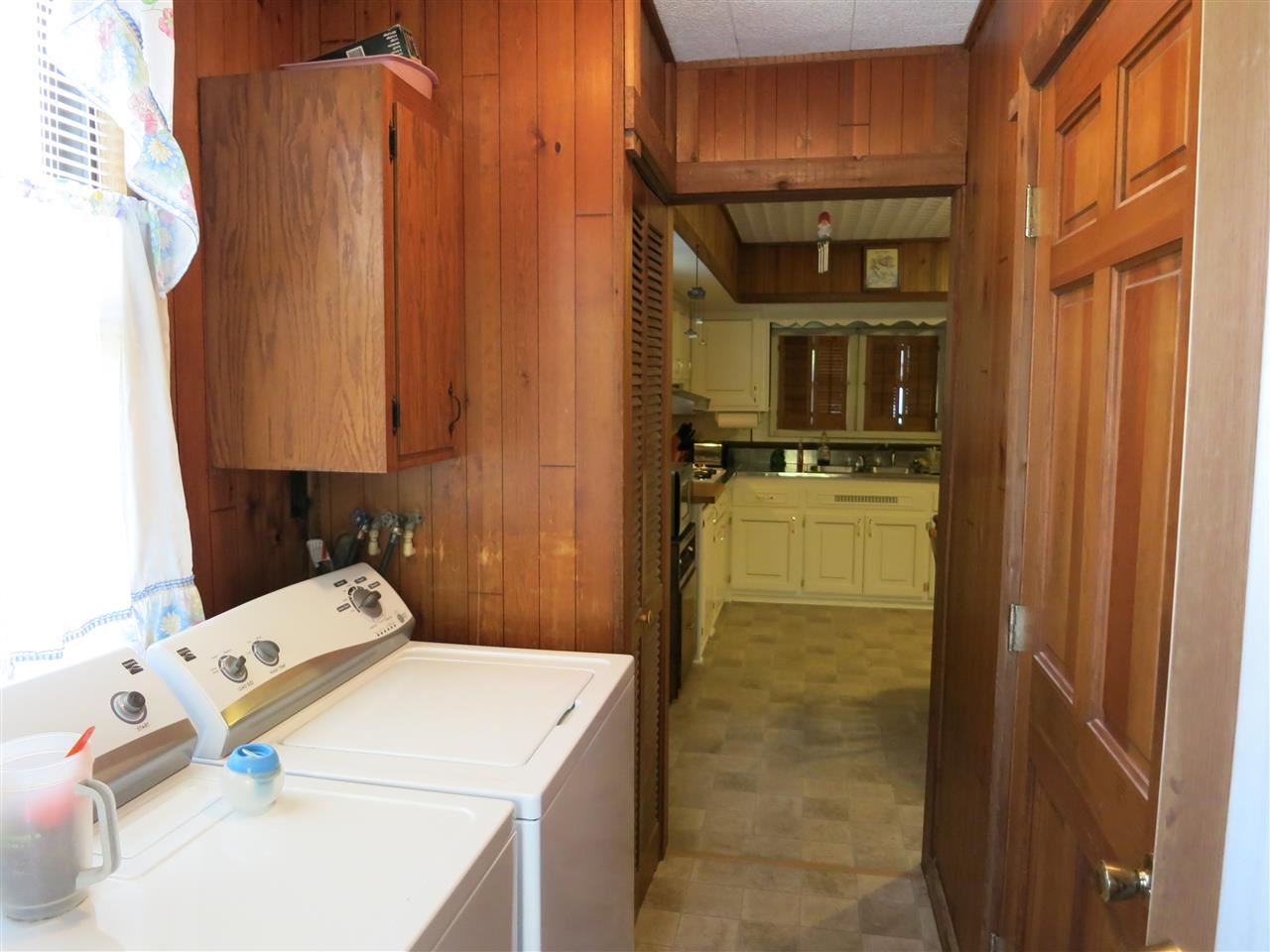 611 S State St, Chandler, IN 47610 photo 10