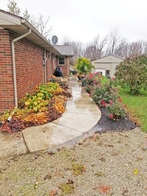 8600 E Windsor Rd, Selma, IN 47383 photo 17