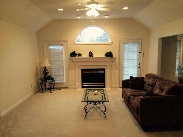 3809 Hartford Pl, Evansville, IN 47725 photo 2