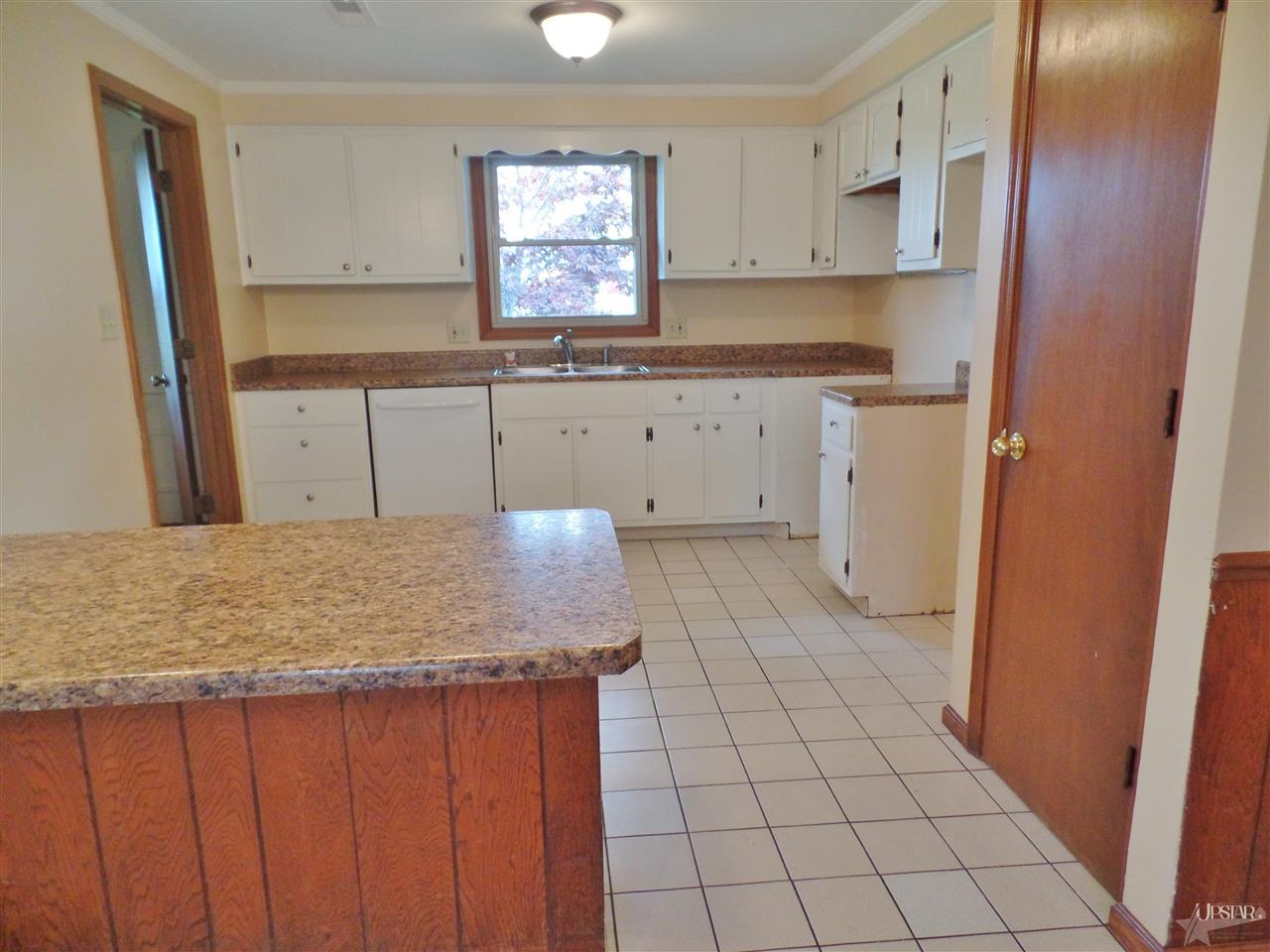 8419 Covington Rd, Fort Wayne, IN 46804 photo 5