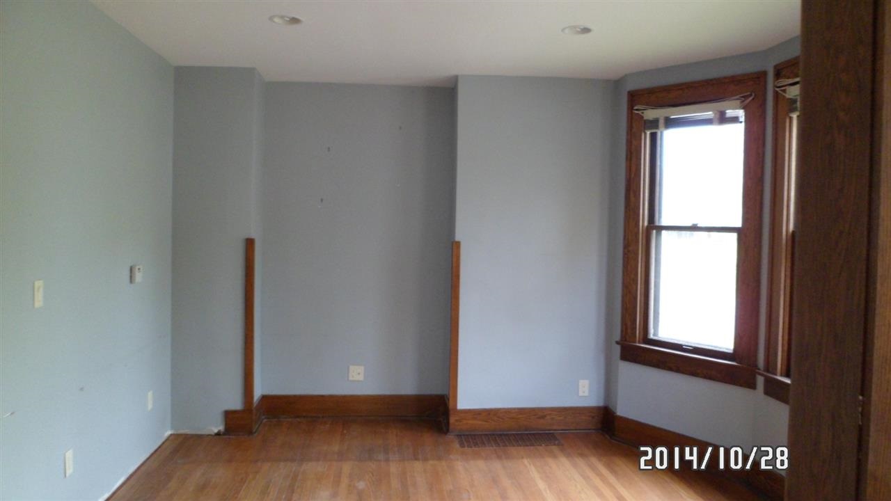 2902 Webster St, Fort Wayne, IN 46807 photo 3