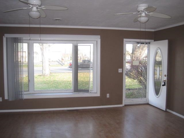 1933 S Dixon Rd, Kokomo, IN 46902 photo 3