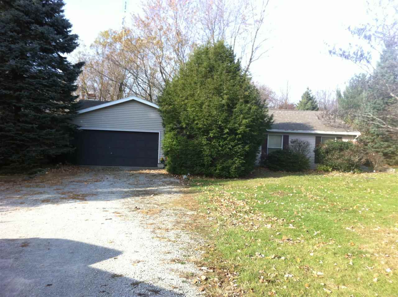 1175 N 290 W, Angola, IN 46703 photo 1