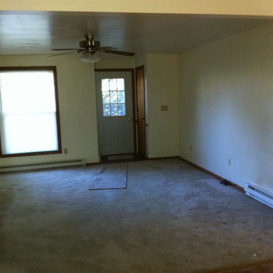 1175 N 290 W, Angola, IN 46703 photo 4