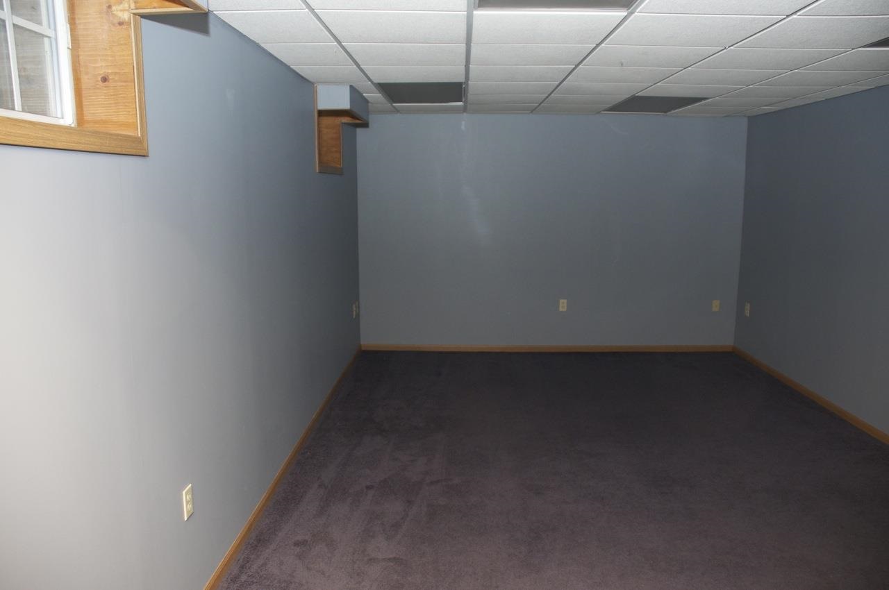27690 Cobblestone Way, Elkhart, IN 46514 photo 17