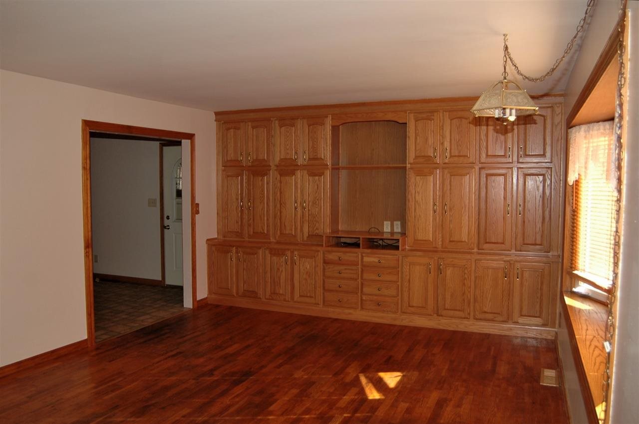 11767 Garden Ln, Osceola, IN 46561 photo 4