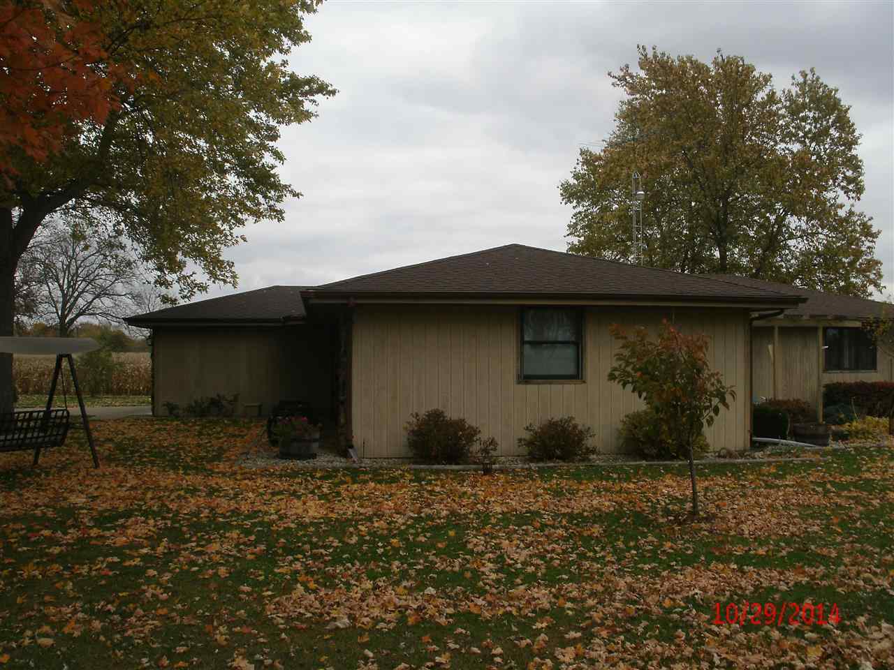 10899 W South St, Parker City, IN 47368 photo 3