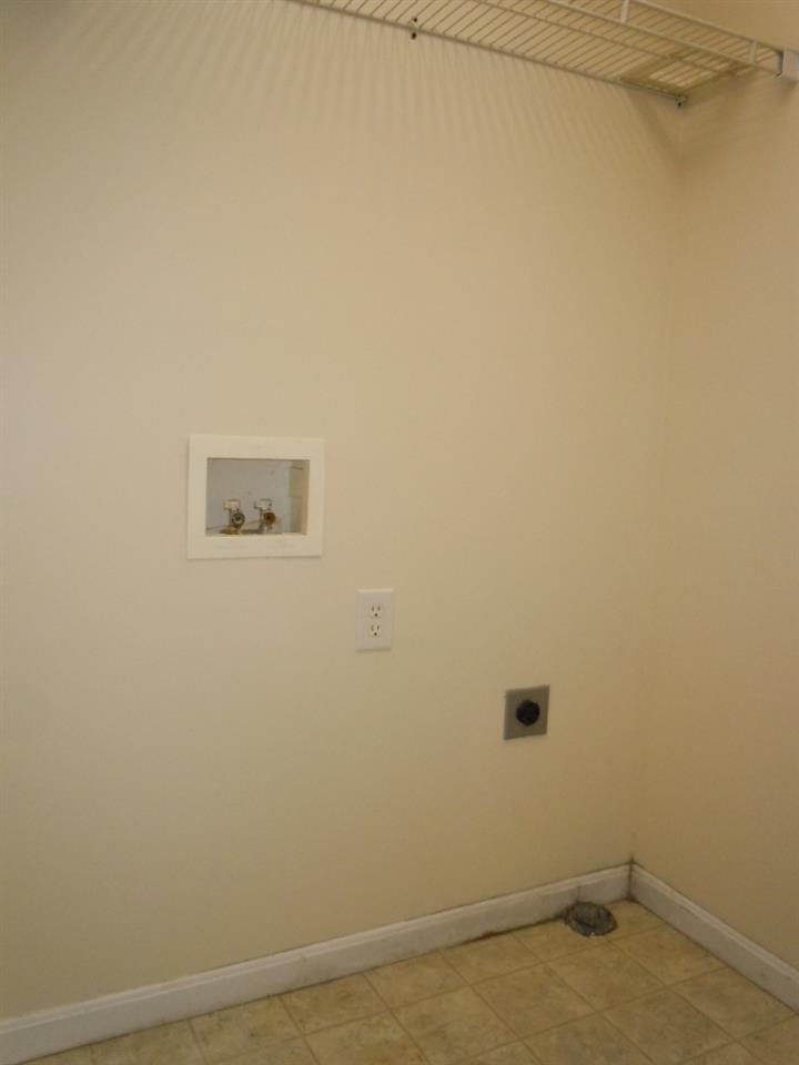 8020 Alexandra Ln, Newburgh, IN 47630 photo 14